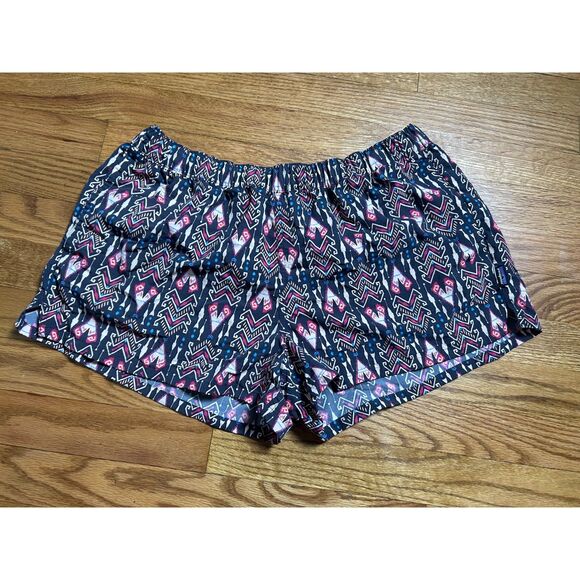 Patagonia Womens Barely Baggies Shorts Large Aztec Geometric 2.5” Unlined - Picture 1 of 7